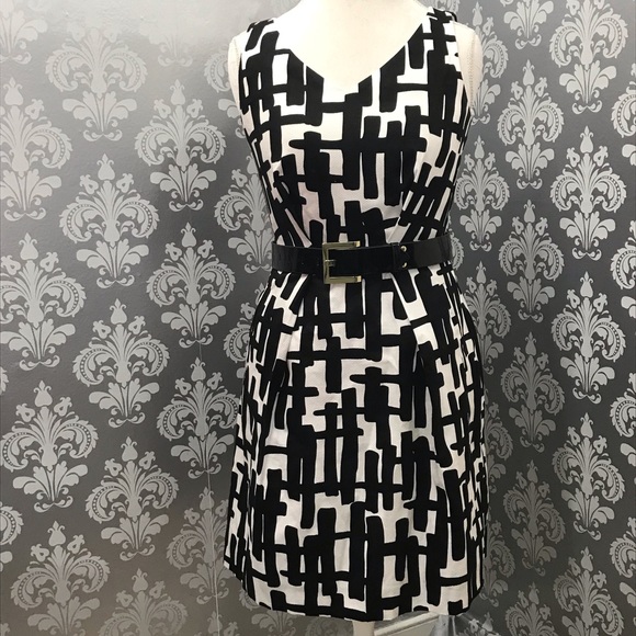 Tahari Dresses & Skirts - Tahari Arthur S. Levine Sleeveless Dress